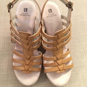 White Mountain Natural color Wedges
